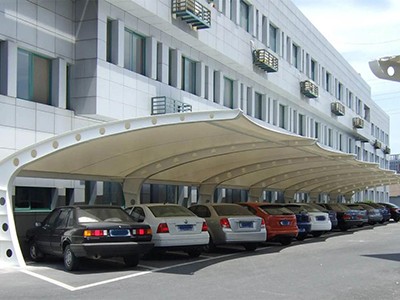 光伏車棚